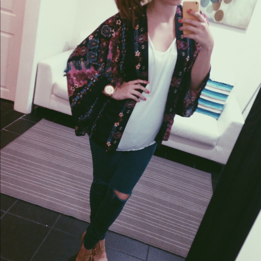 Multi Colored Cardigan - Picture 2 of 2